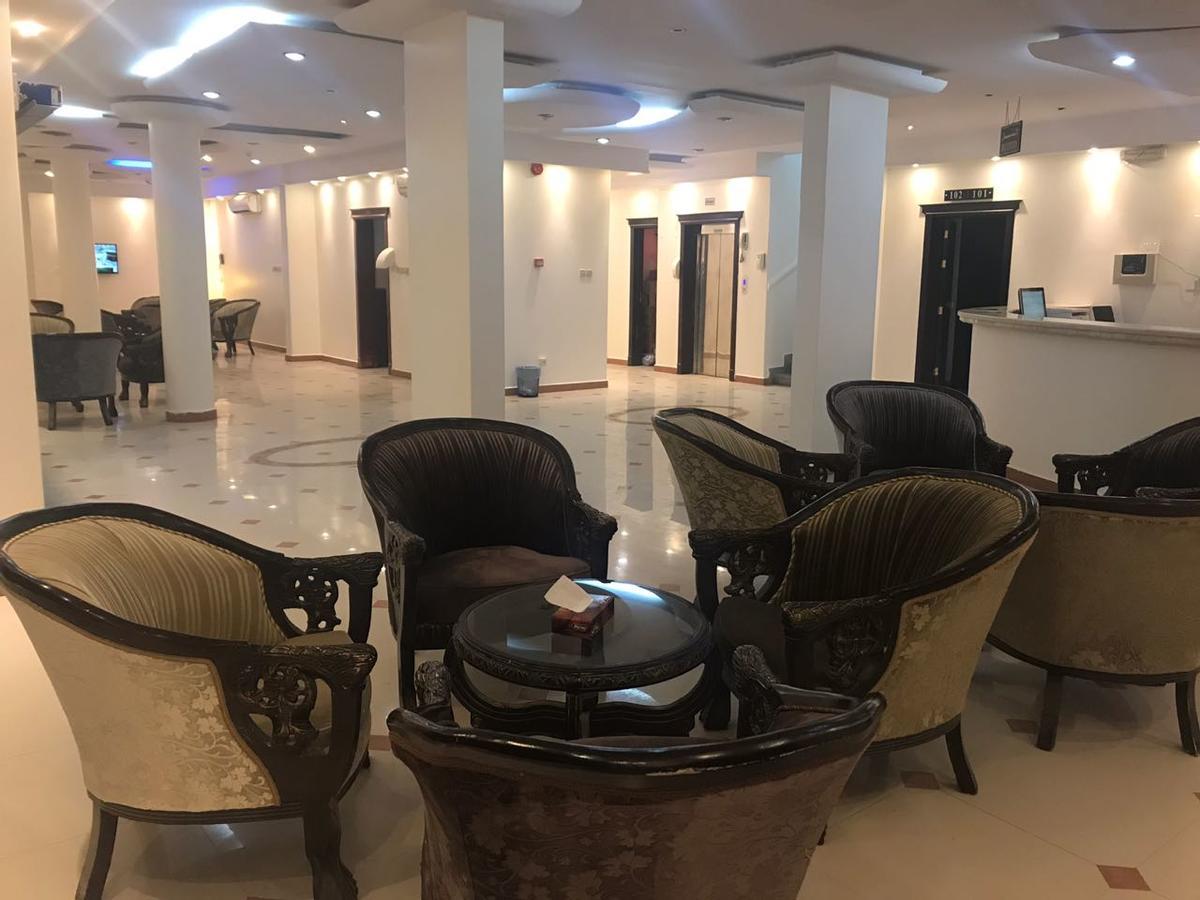 Al Makan Al Mosafer 116 Hotel By Al Azmy リヤード エクステリア 写真