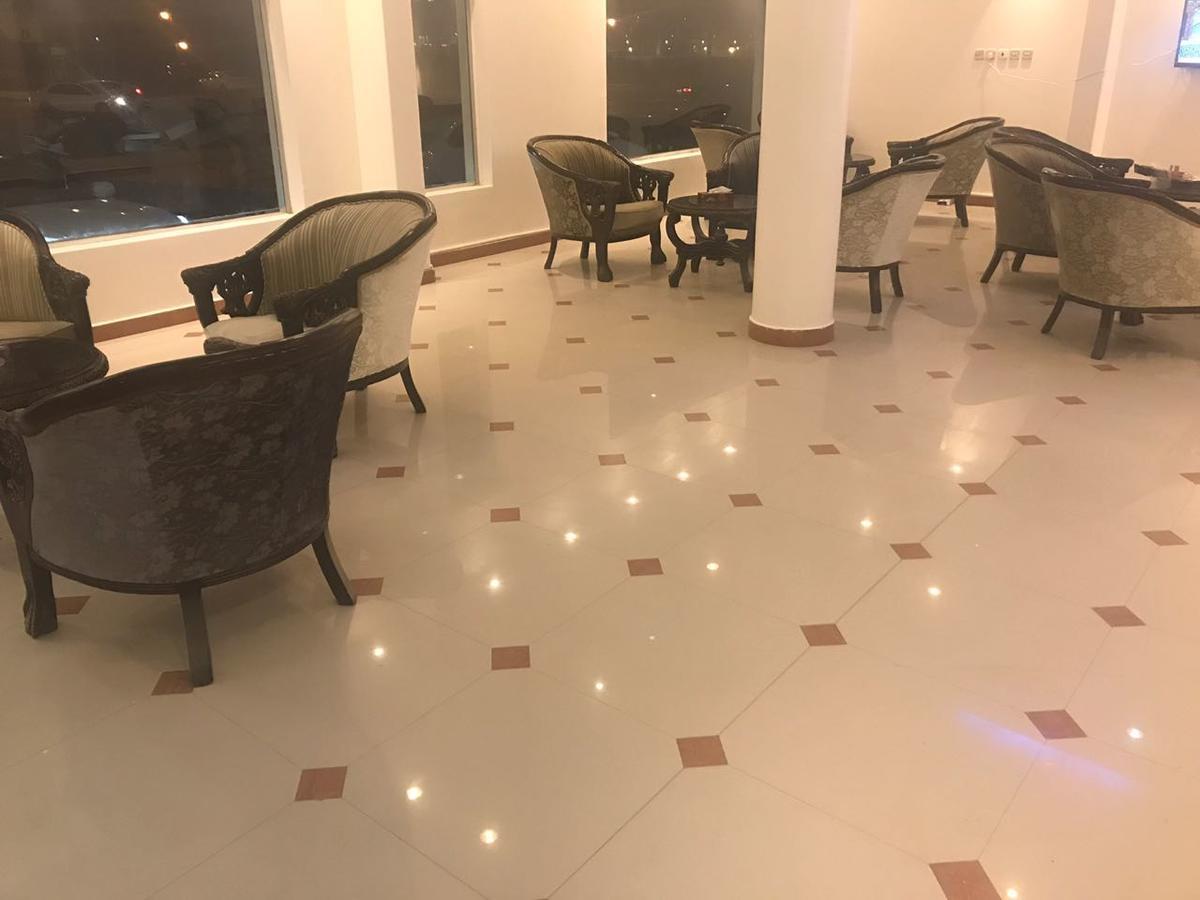 Al Makan Al Mosafer 116 Hotel By Al Azmy リヤード エクステリア 写真